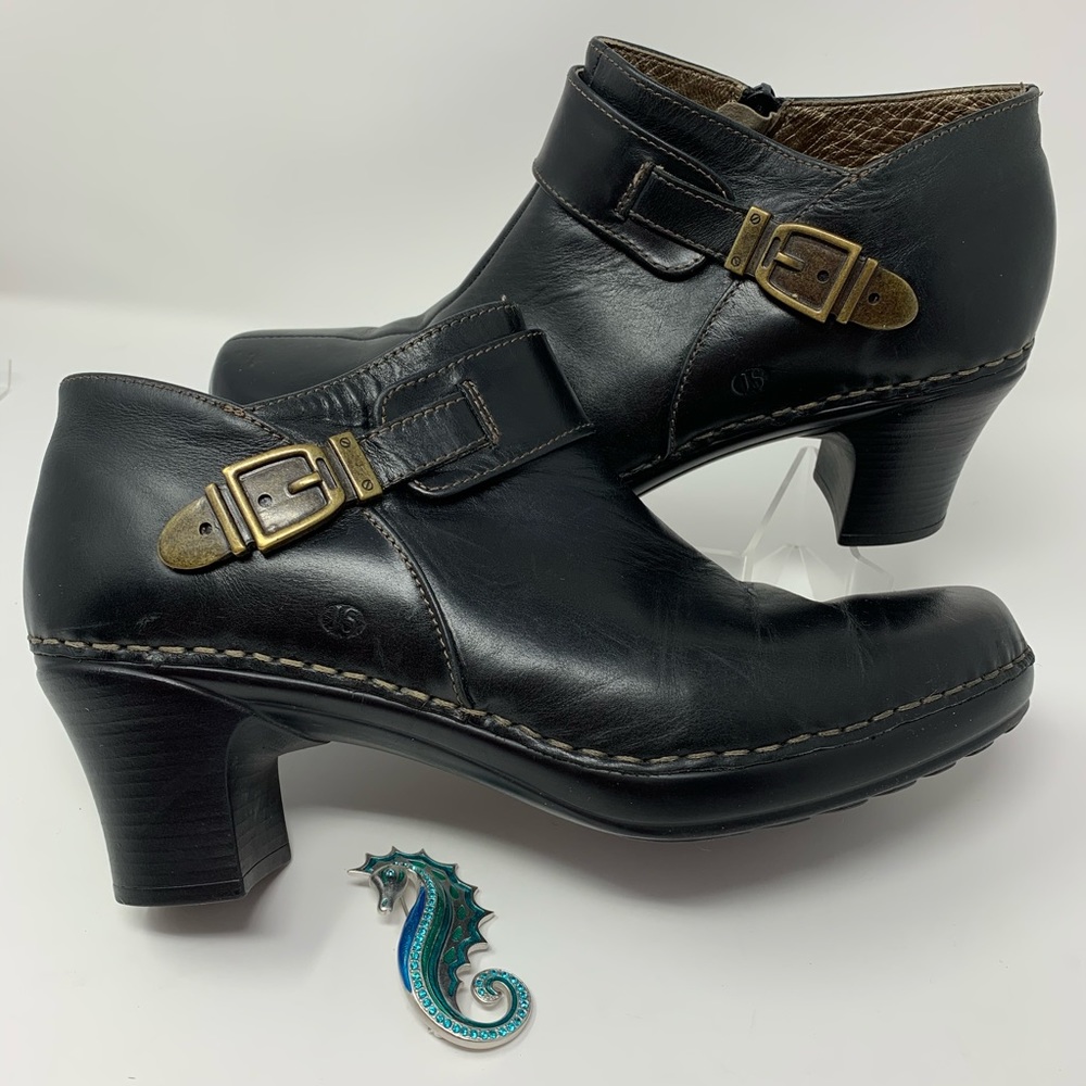 Josef Seibel Black Leather Ankle Boot /w Buckle 41